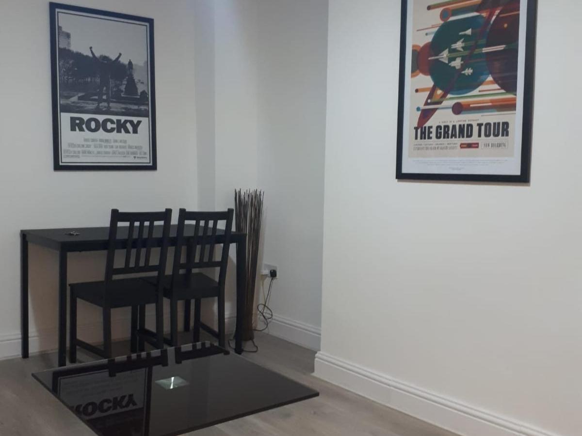 Marble Apartments Broadway Two Лондон Экстерьер фото